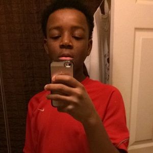 Meet your Posher, Elliott